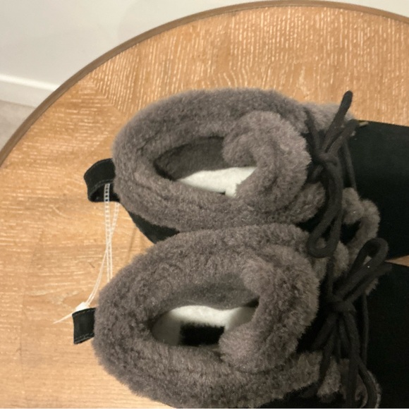 UGG Pumped Lace Up Black Boots - Women's - Picture 9 of 9